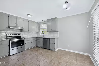 106 Allison Way, Cary, NC 27511 - Photo 9