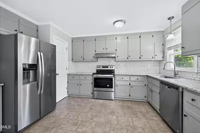 106 Allison Way, Cary, NC 27511 - Photo 7