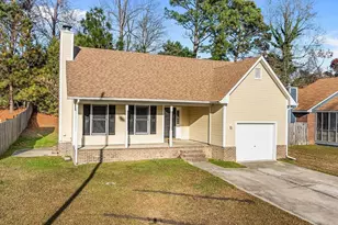 1521 Kara Ct, Fayetteville, NC 28304 - Photo 21
