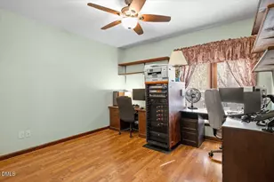 102 New Britain Ct, Cary, NC 27511 - Photo 15