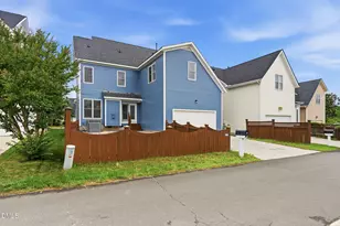 112 Bridgegate Dr, Cary, NC 27519 - Photo 13