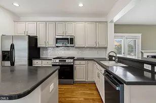 112 Bridgegate Dr, Cary, NC 27519 - Photo 29