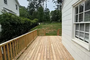 1009 Canterbury Rd, Raleigh, NC 27607 - Photo 17