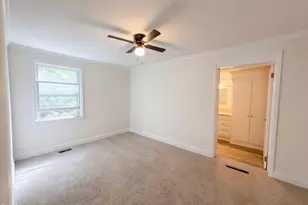 415 Buie Ct, Fayetteville, NC 28304 - Photo 7
