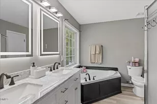 6605 Winterton Dr, Raleigh, NC 27603 - Photo 29