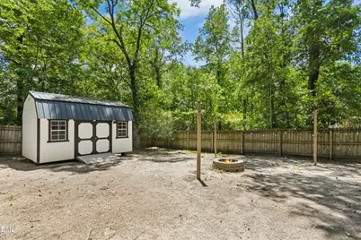 238 E Vance, Zebulon, NC 27597 - Photo 23