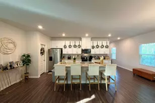 217 Wilbur Lake Dr, Fuquay-Varina, NC 27526 - Photo 13