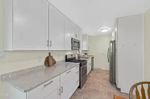 404 Northside Dr, Chapel Hill, NC 27516 - Photo 13