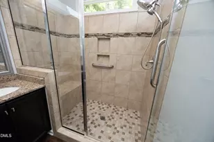 109 Wildwind Dr, Chapel Hill, NC 27516 - Photo 23