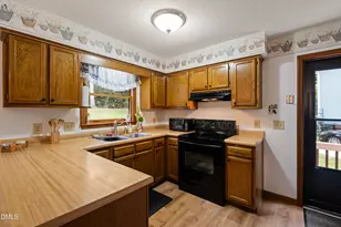 211 Esquire Ln, Cary, NC 27513 - Photo 11