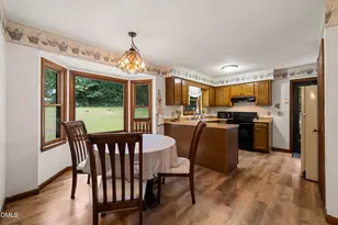 211 Esquire Ln, Cary, NC 27513 - Photo 9