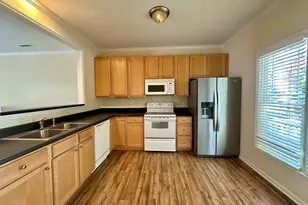 1133 Bungalow Park Dr, Apex, NC 27502 - Photo 7