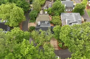 2204 Oxford Hills Dr, Raleigh, NC 27608 - Photo 5