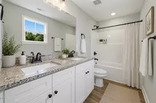 117 Wilson St, Erwin, NC 28339 - Photo 9