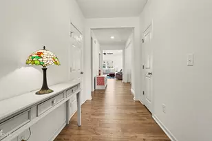 105 Benson Vlg Dr, Benson, NC 27504 - Photo 5