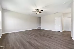 125 Wilson St, Erwin, NC 28339 - Photo 27