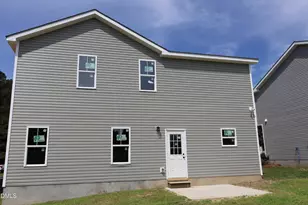 125 Wilson St, Erwin, NC 28339 - Photo 5