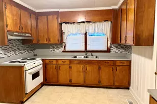 1439 Hill Rd, Smithfield, NC 27577 - Photo 3