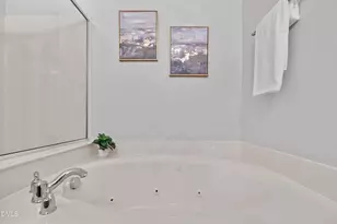 13347 Ashford Park Dr, Raleigh, NC 27613 - Photo 27