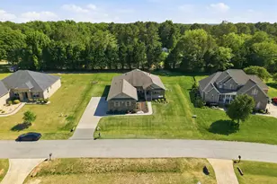 109 W Paige Wynd Dr, Angier, NC 27501 - Photo 5