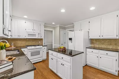102 Medallion Circle, Cary, NC 27513 - Photo 19