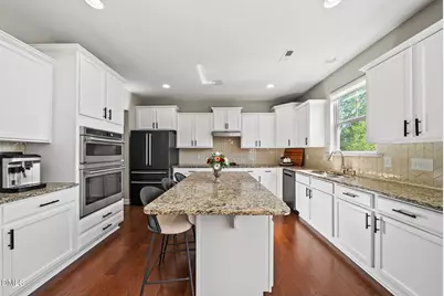 619 Laurel Berry Court, Apex, NC 27523 - Photo 5