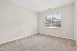 817 Wickham Ridge Rd, Apex, NC 27539 - Photo 25