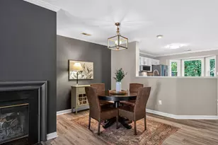 318 Silverberry Ct, Cary, NC 27513 - Photo 9