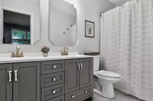 318 Silverberry Ct, Cary, NC 27513 - Photo 23