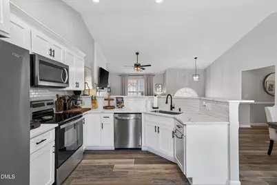 4805 Cardinal Grove Boulevard, Raleigh, NC 27616 - Photo 19