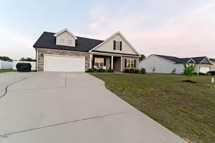 81 Rolling Pasture Wy, Sanford, NC 27332 - Photo 3
