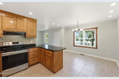 812 E Stagecoach Road, Mebane, NC 27302 - Photo 11