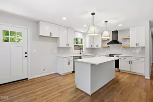 540 N Pine St, Wendell, NC 27591 - Photo 5