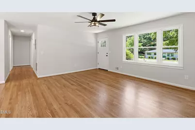 540 N Pine Street, Wendell, NC 27591 - Photo 5