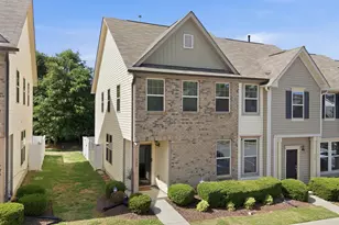 727 Maypearl Ln, Raleigh, NC 27610 - Photo 5