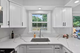 1245 Donaldson Ct, Cary, NC 27511 - Photo 11