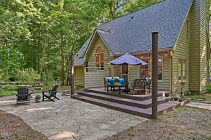 8202 Reynard Rd, Chapel Hill, NC 27516 - Photo 3