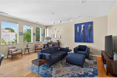 130 E Main Street #Apt 201, Durham, NC 27701 - Photo 3