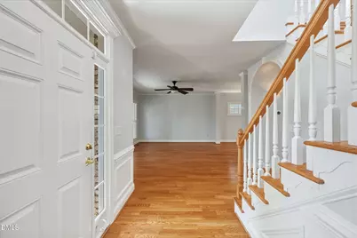 517 Commons Walk Circle, Cary, NC 27519 - Photo 5