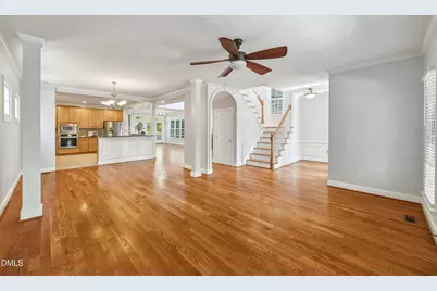 517 Commons Walk Circle, Cary, NC 27519 - Photo 7