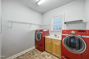 517 Commons Walk Cir, Cary, NC 27519 - Photo 19