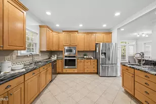517 Commons Walk Cir, Cary, NC 27519 - Photo 19