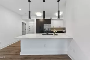 615 W Peace St, Raleigh, NC 27605 - Photo 13