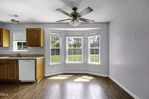 862 Nighthawk Pl, Fayetteville, NC 28314 - Photo 3