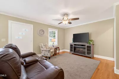 326 Wheat Street, Kinston, NC 28504 - Photo 13