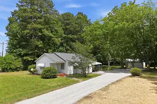 1094 Wilsons Mills Rd, Smithfield, NC 27577 - Photo 1