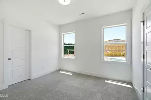 700 Mildred Oaks Ct, Cary, NC 27519 - Photo 25