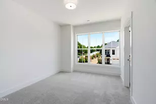 700 Mildred Oaks Ct, Cary, NC 27519 - Photo 23