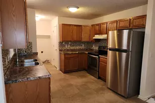 860 Darby St, Raleigh, NC 27610 - Photo 5