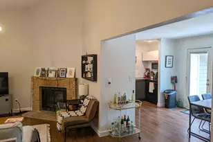 200 W Woodcroft, Durham, NC 27713 - Photo 5